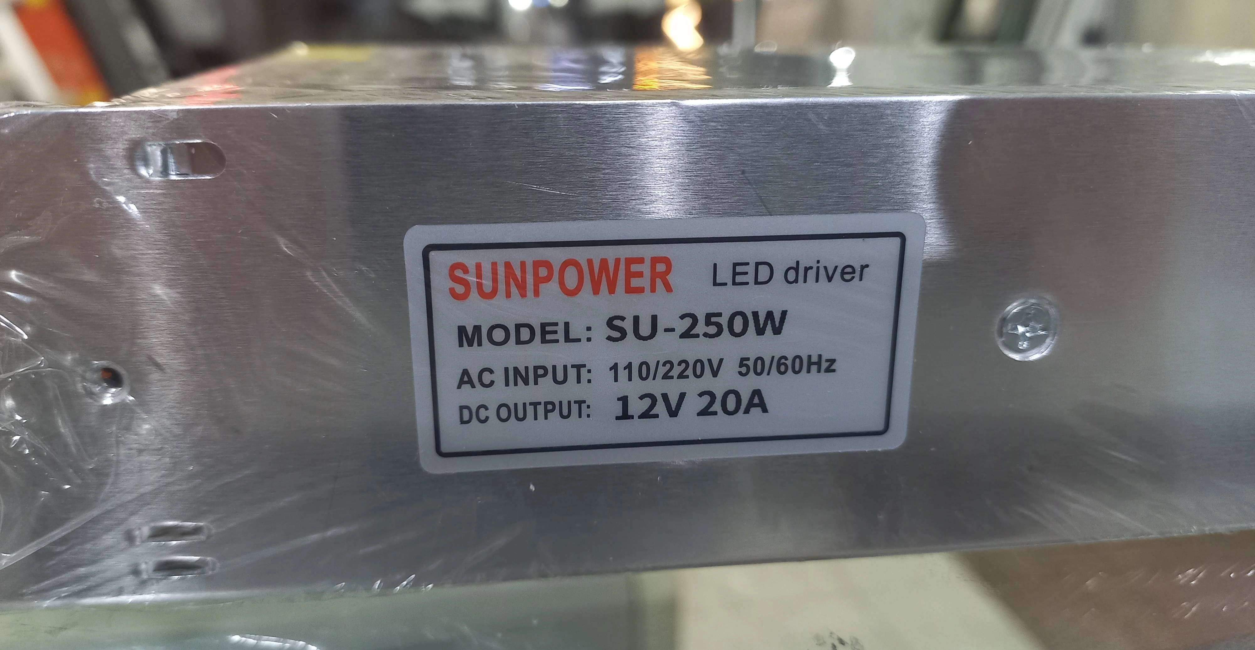 ترانس 12 ولت 20 آمپر مدل SunPOWER