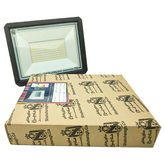 بسته بندی پروژکتور ال ای دی ۵۰ وات شاهچراغ مدل ABAN