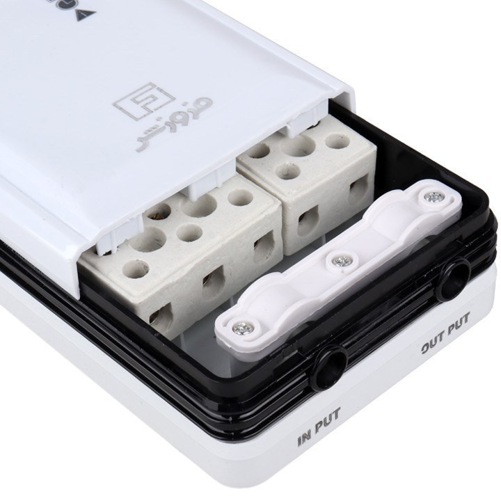 اجزای داخلی محافظ ولتاژ دیجیتال فروزش مدل DG40 ظرفیت ۴۰ آمپر